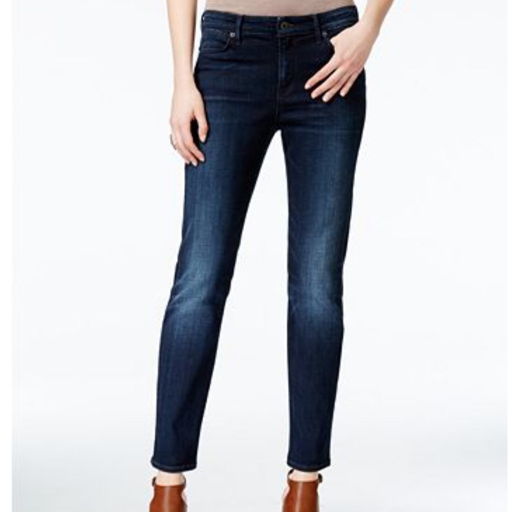 Lucky Brand Hayden Skinny jeans in Bran Bury. 6 R